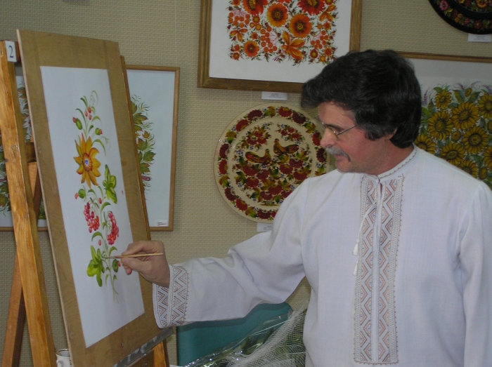 Відкриття виставки художніх творів Петриківського розпису.